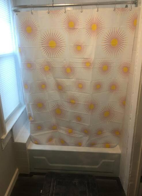 Private 2-Bedroom With Free Parking And Direct Bus To Nyc Manhattan Only 2 Blocks Away リンデン エクステリア 写真